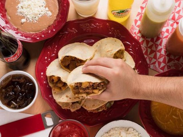 Gorditas Doña Lula (N. Salinas Blvd)