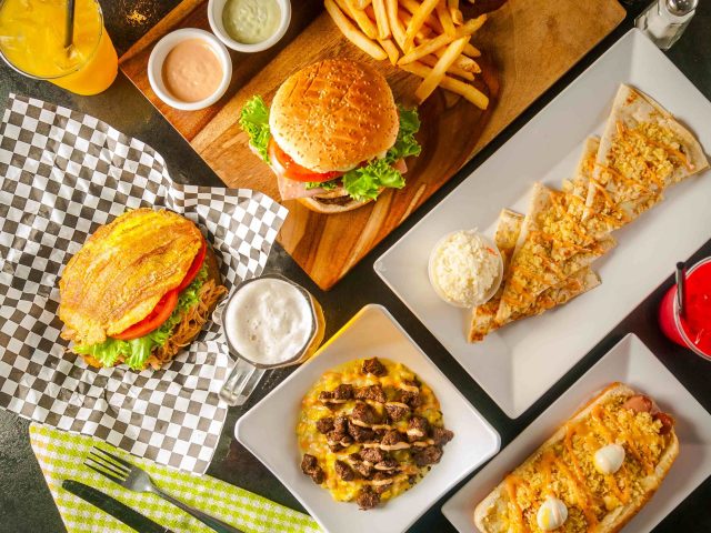 Los Verdes (Miami Lakes)