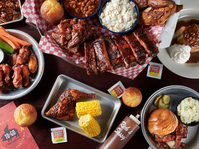 Famous Dave's BBQ (Downey)