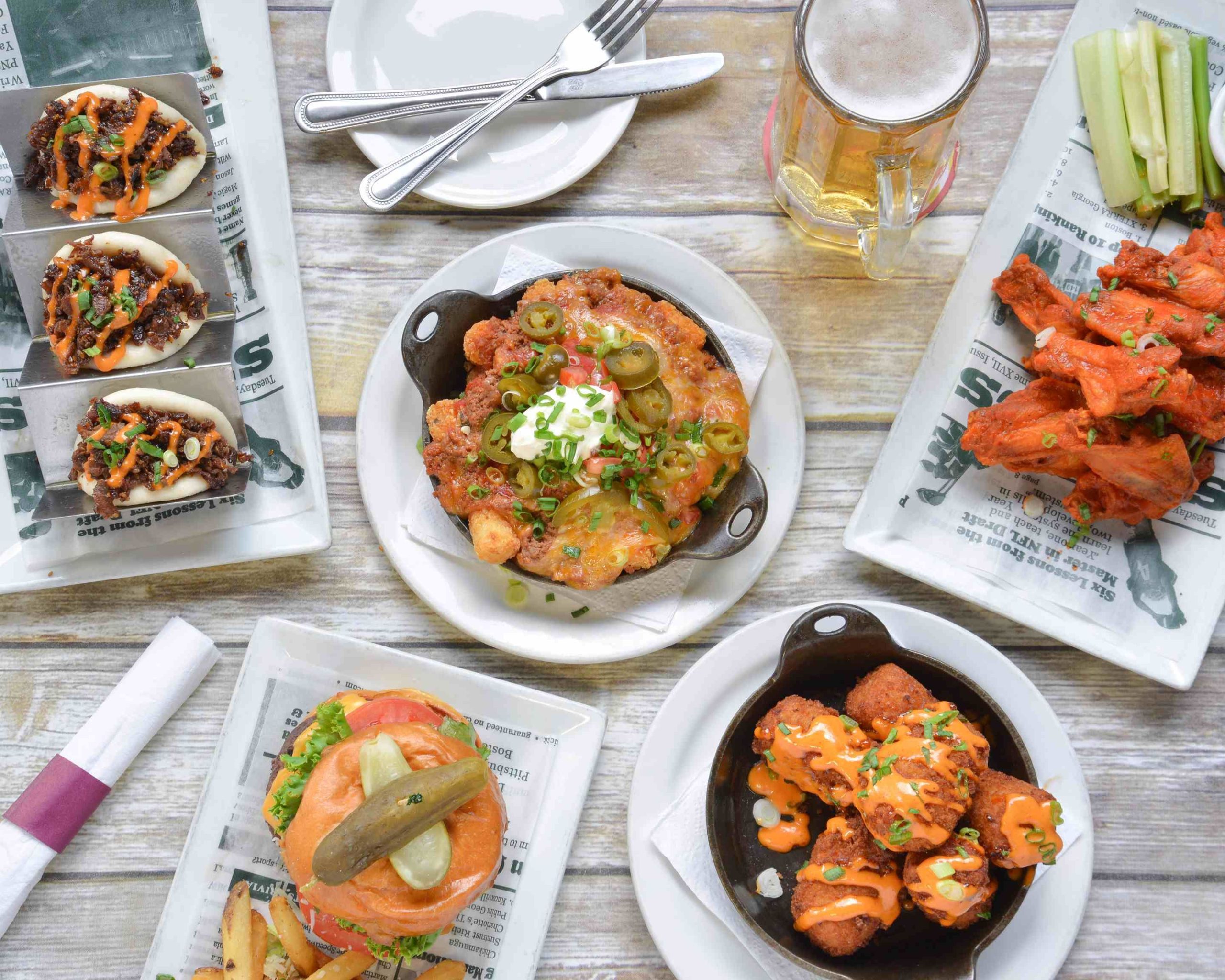 Brick House Bar & Grill