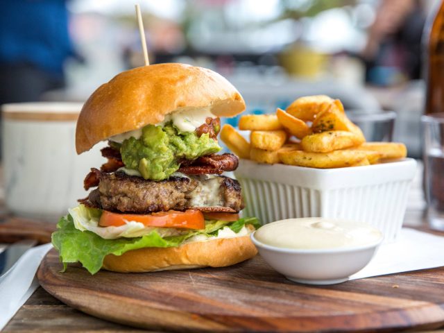 Dons Lighthouse Grille