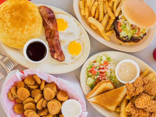 Burger Box (5609 Crowley Rd, Fort Worth)