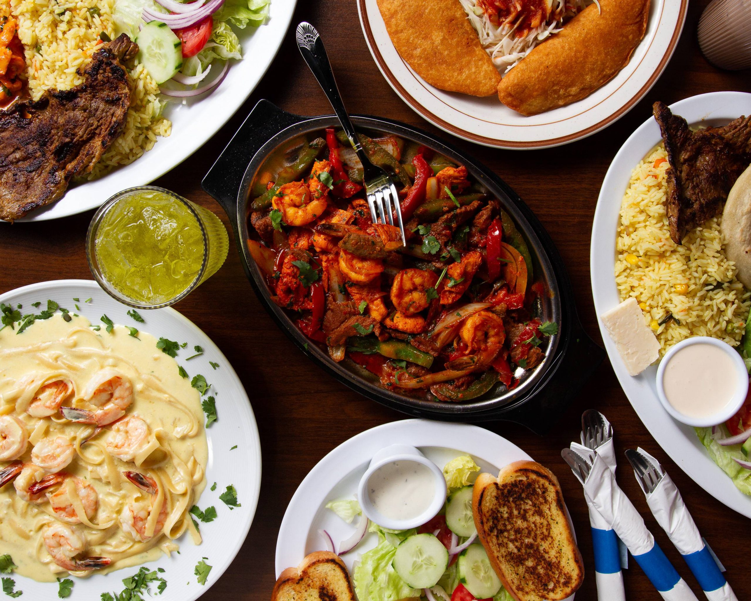 Mi Comalito Restaurant & Bar