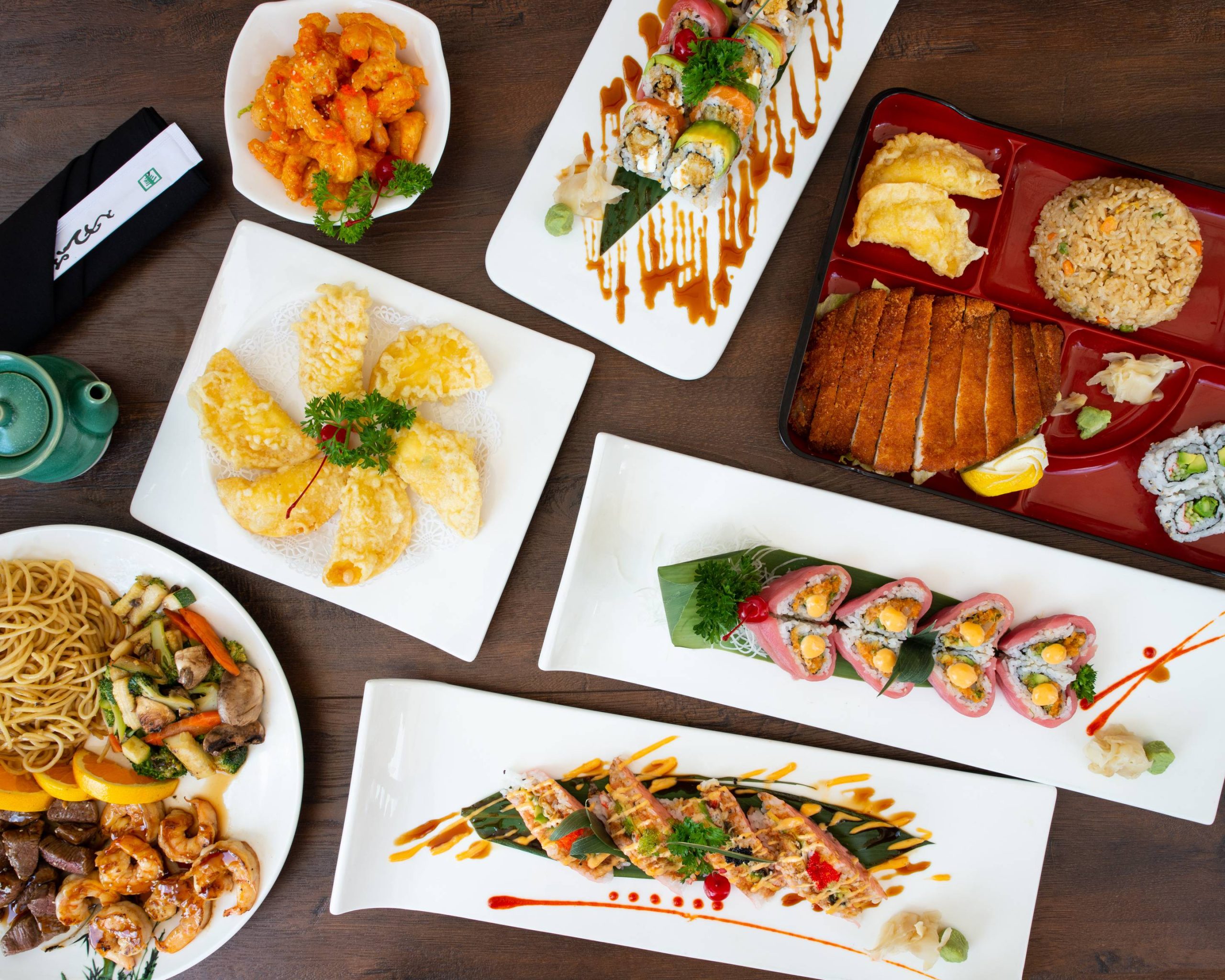 Akira Sushi & Steak House