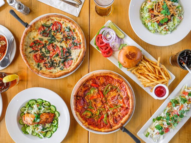 Sammy's Woodfired Pizza & Grill Restaurant + Bar (Henderson)