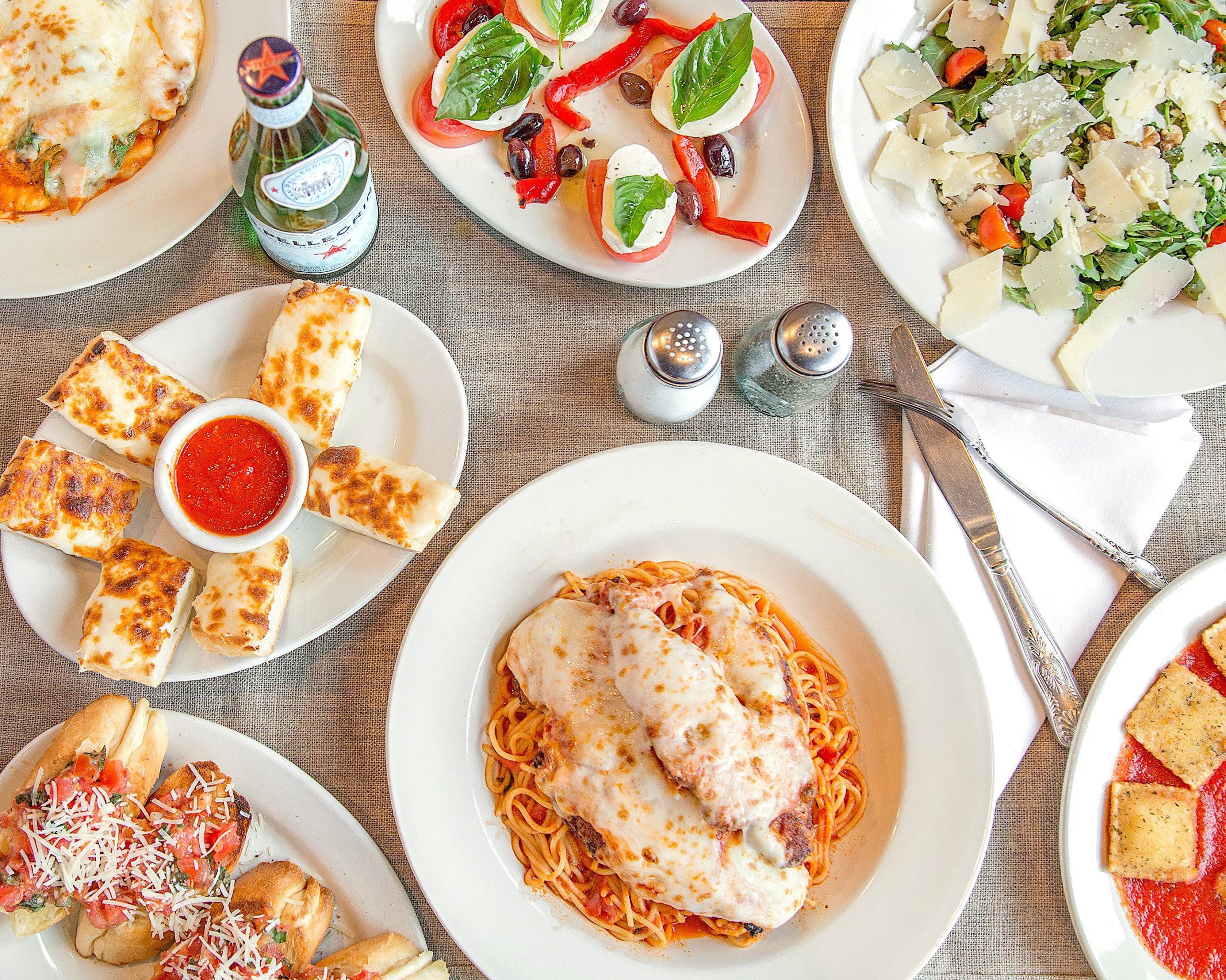 The Pasta Bowl - Lincoln Park