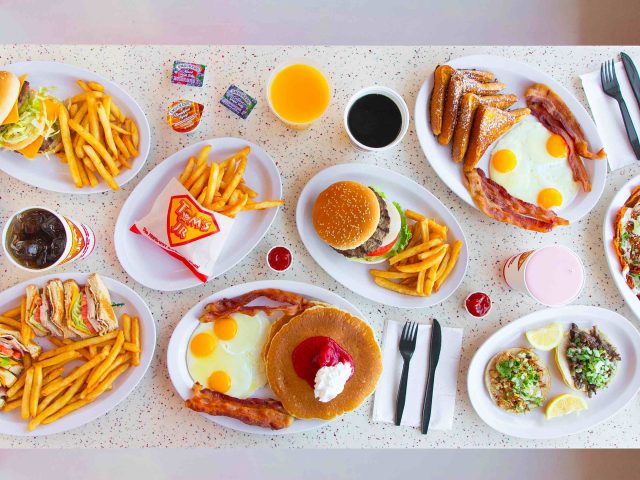 Tom's Jr. Burgers - Compton, CA