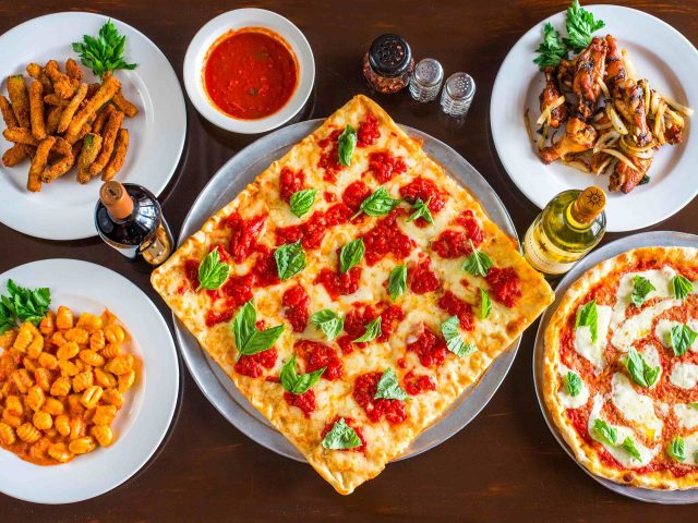 Umbertos Restaurant and Pizza