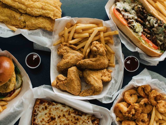 Captain Hooks Fish and Chicken (E 103rd)