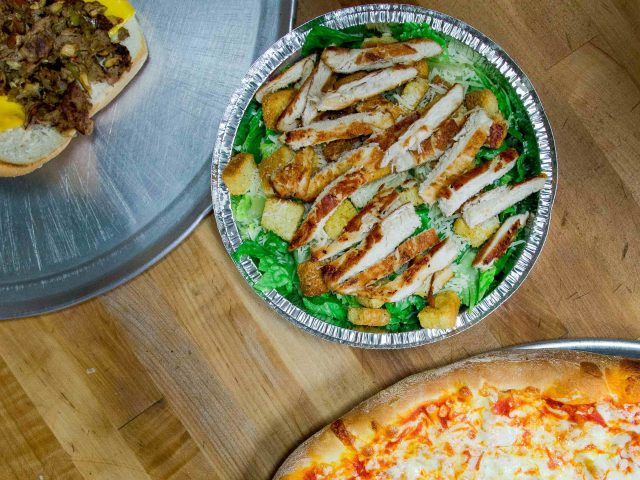 4 Sons Pizza & Grill