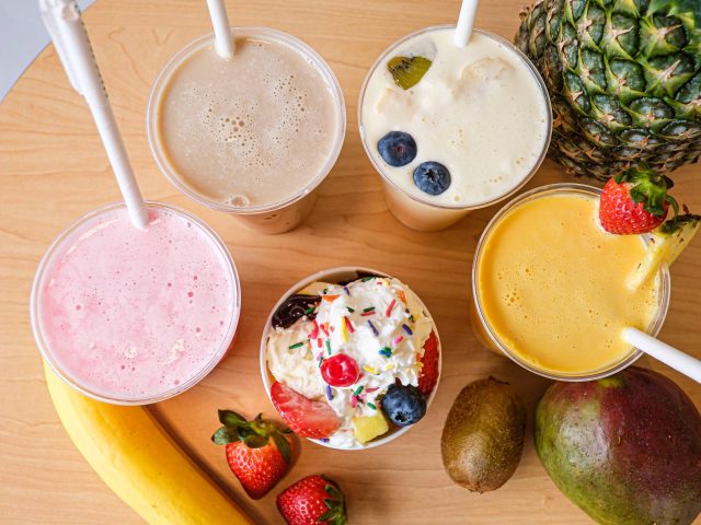 Crush Frozen Yogurt (Rue Promenade)