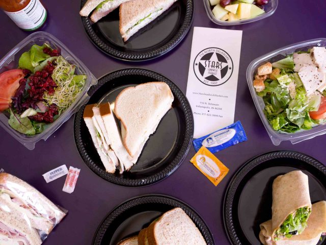 Stars Sandwich Market
