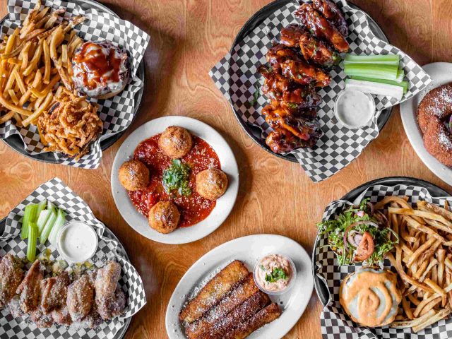 O'Toole's Tavern and Gallery