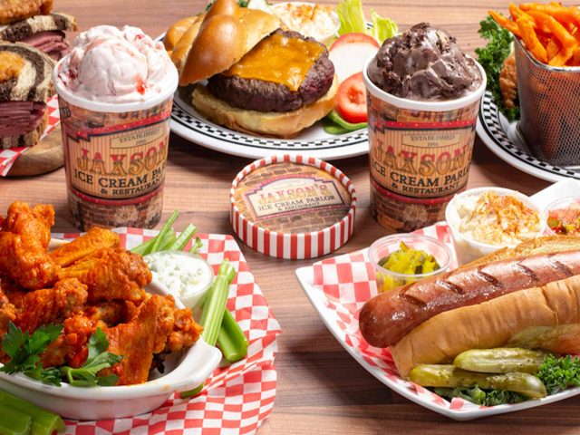 Jaxson's Ice Cream Parlour, Restaurant & Country Store