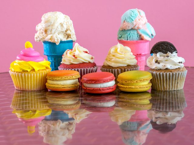 Creative cakes and snacks