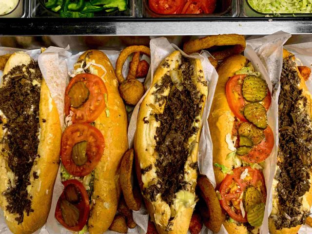 Weeyums Philly Style (West End)