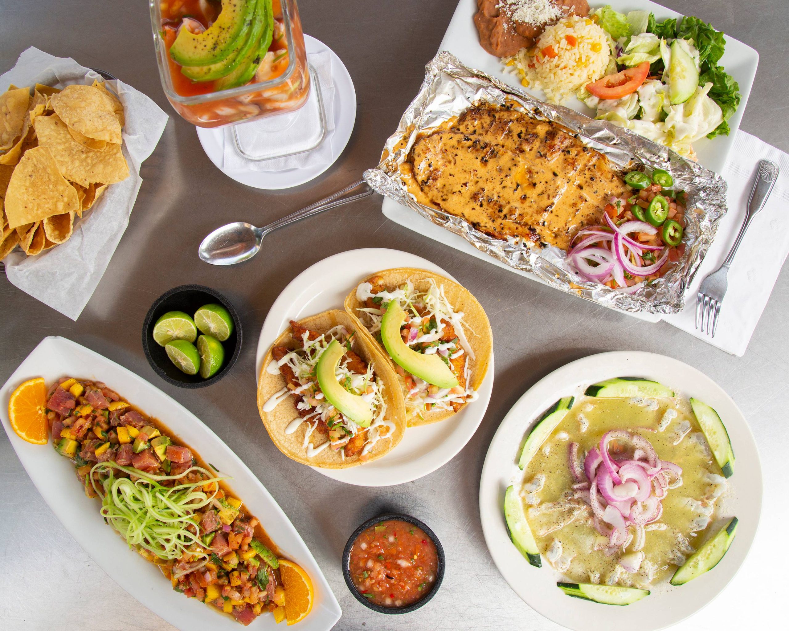 Hector's Mariscos - EASTLAKE