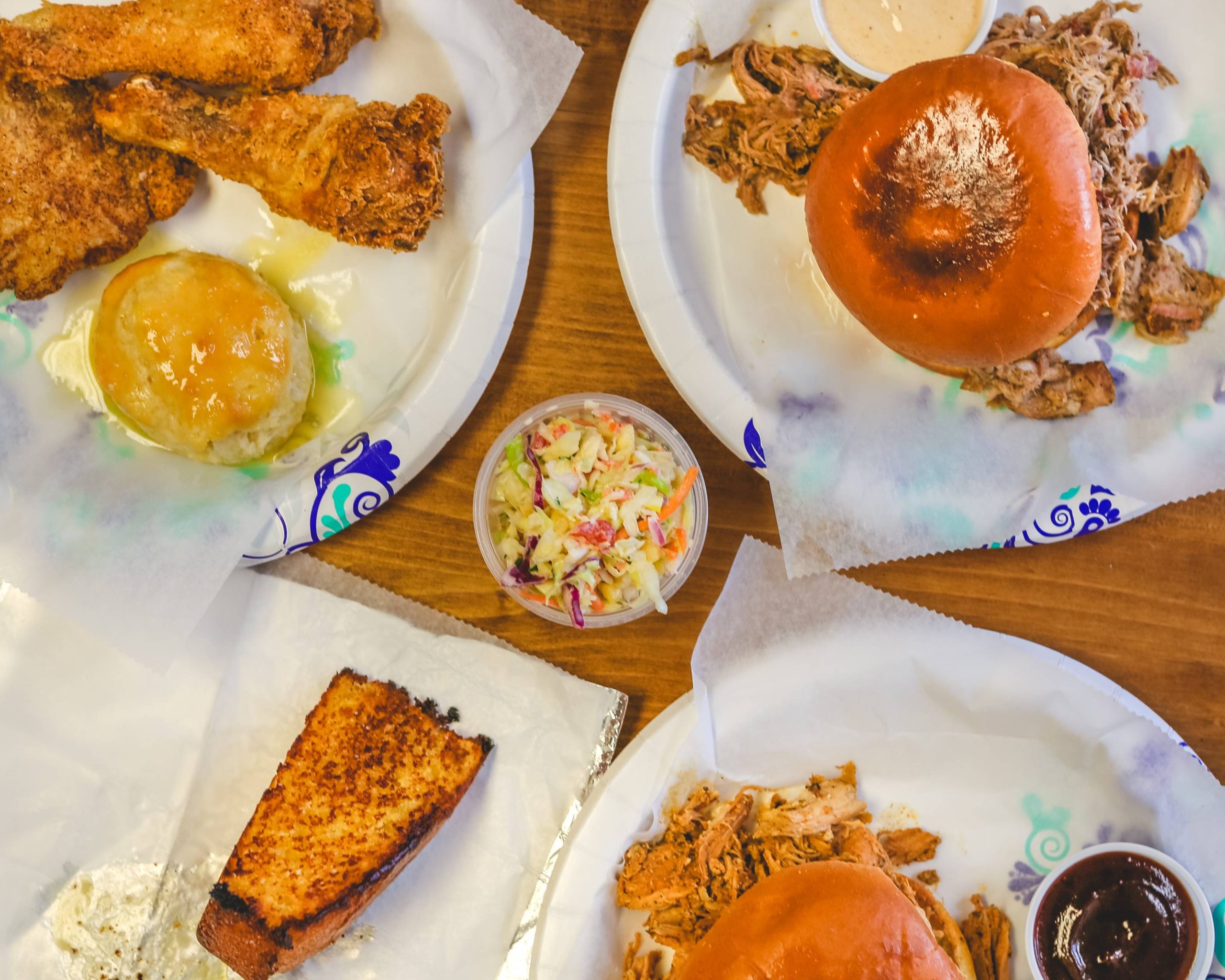 Aamani's Smokehouse & Pizzeria