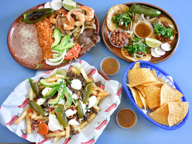 los cachanillas taqueria