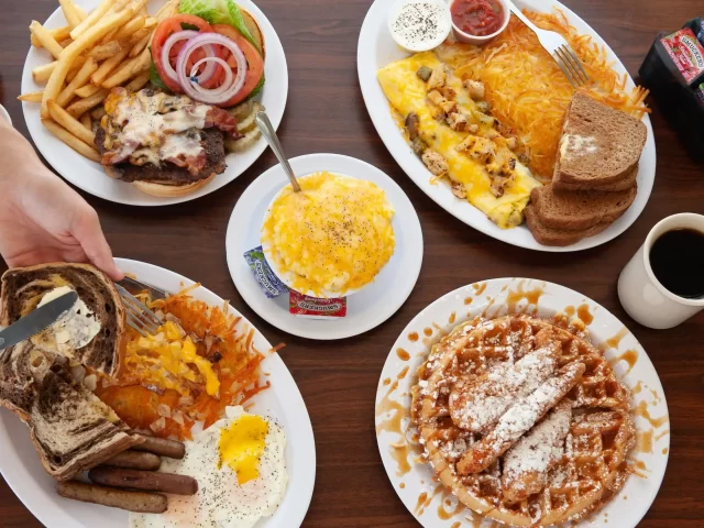 Village Bread Cafe (Philips Hwy)