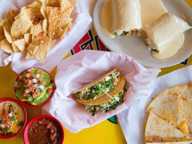 Fuzzy's Taco Shop - Royal Crossing