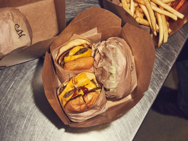 Sarna's Classic Grill