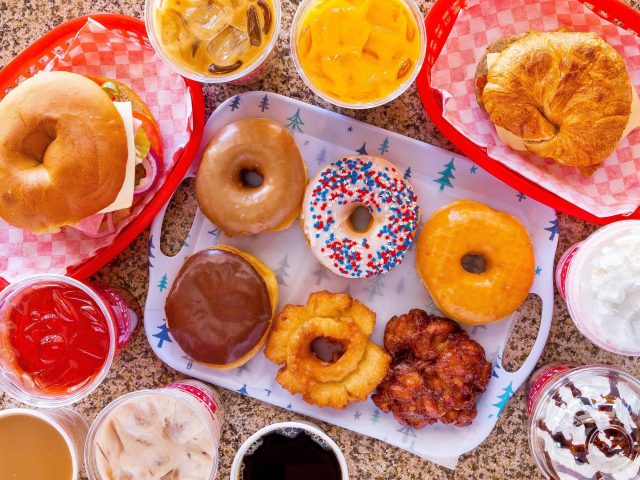 Bosa Donuts (3305 Williams Field Rd & Higley Rd)