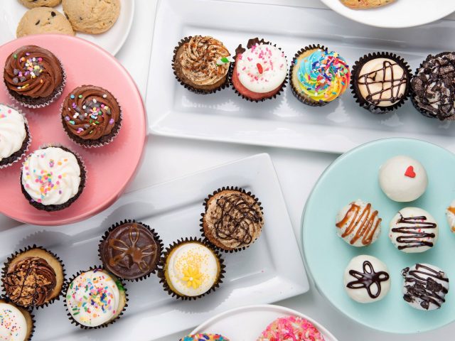 Hapa Cupcakes & Bakery (Fullerton)