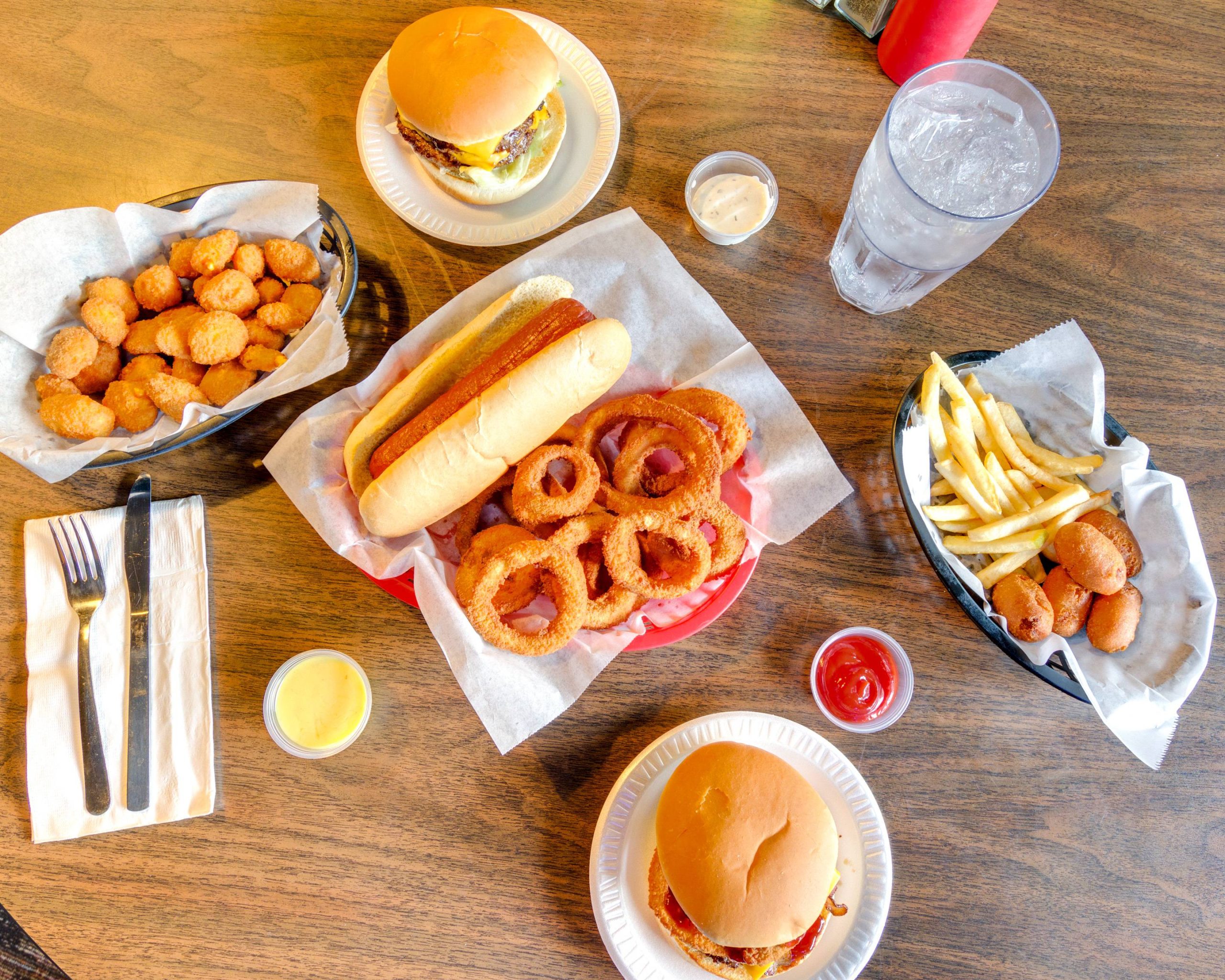 Hi-Ho South Burgers & Brews