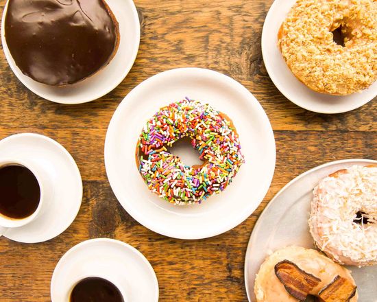 Sarah Donuts (McGinnis Ferry)