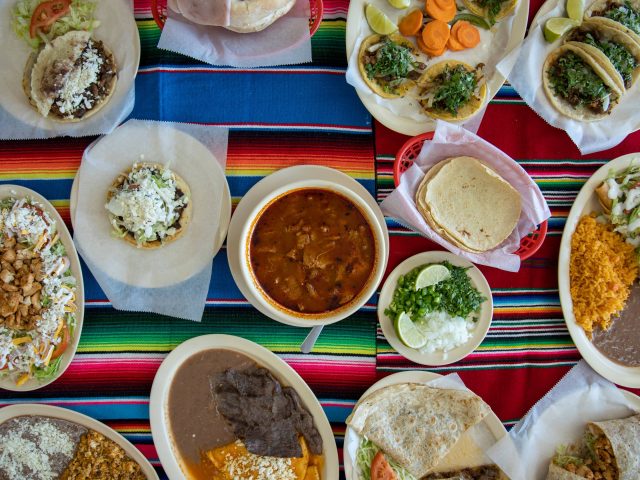 Tacos La Bala