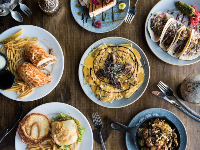 Solutions Lounge and Restaurant