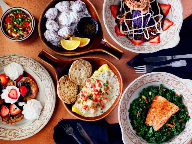 Another Broken Egg Cafe (Charlotte)