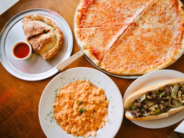 Peter's Pizzeria and Italian Favorites