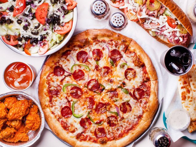 Sam's Giant Manhattan Pizza