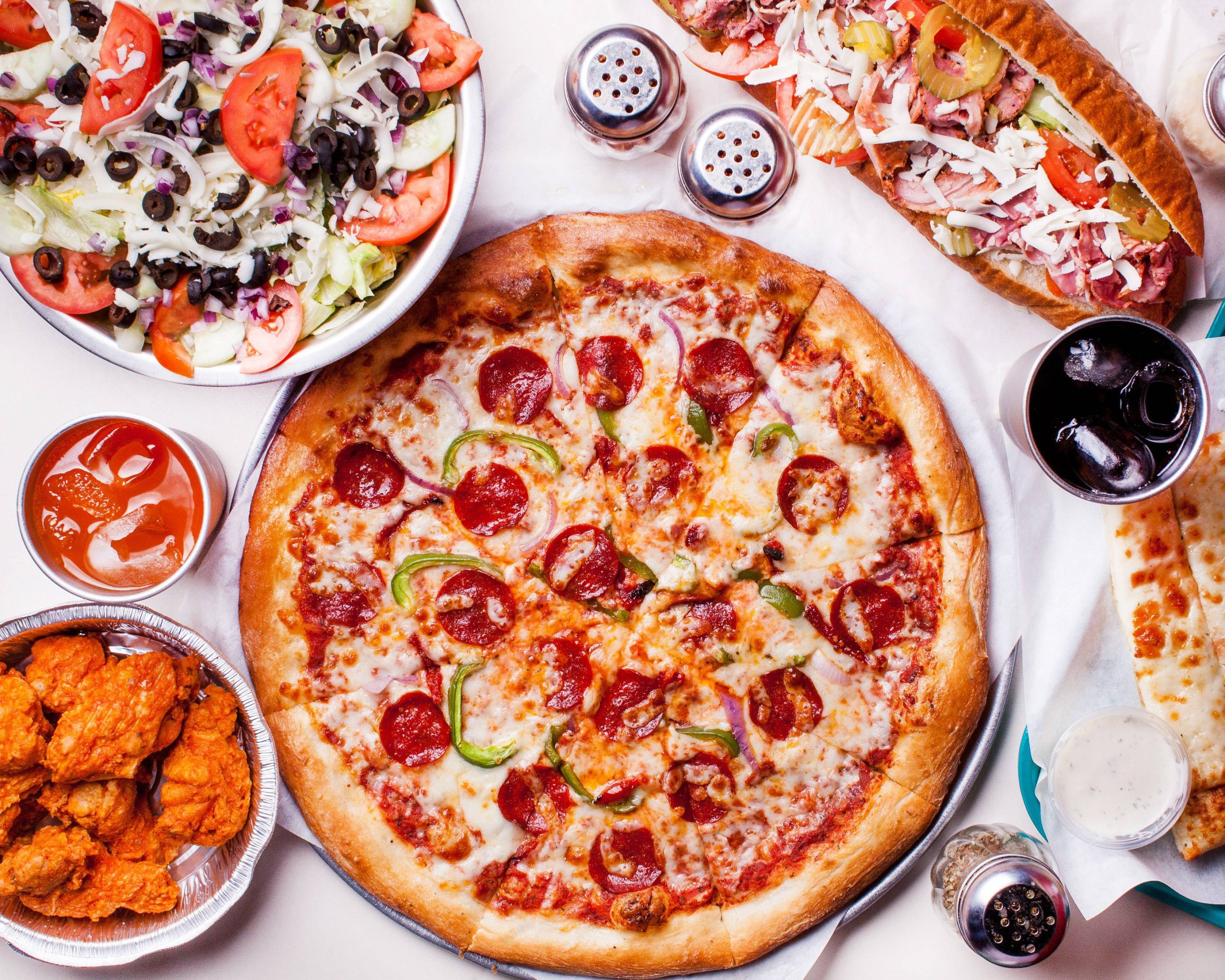 Sam's Giant Manhattan Pizza