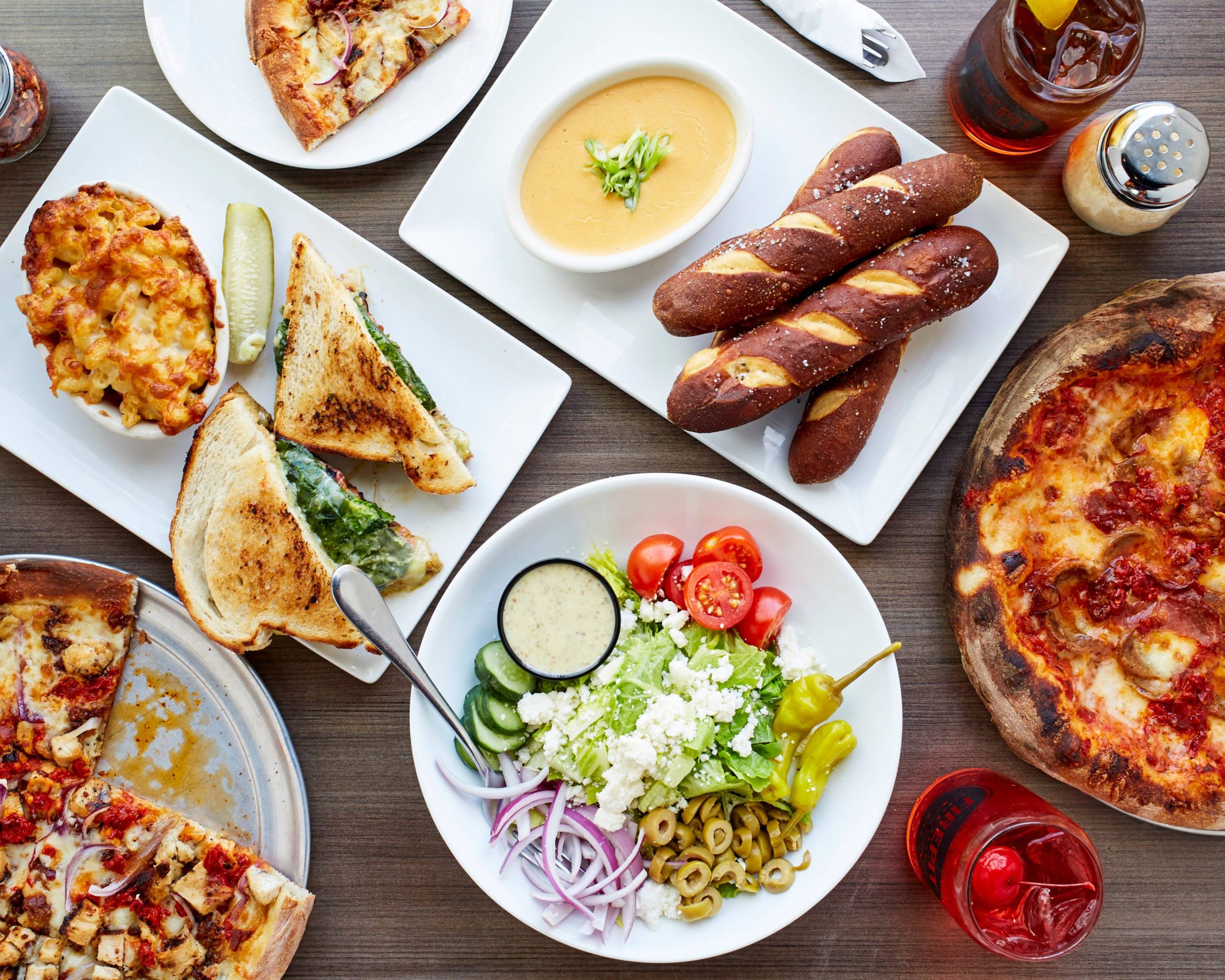 Firepit Pizza Tavern