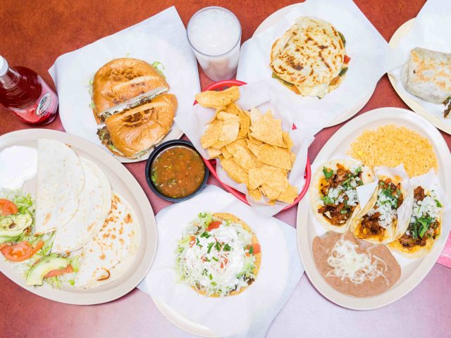 Taqueria Los Comales (Collins & Irving)