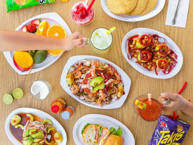 Jugos Y Tortas La Tropicana