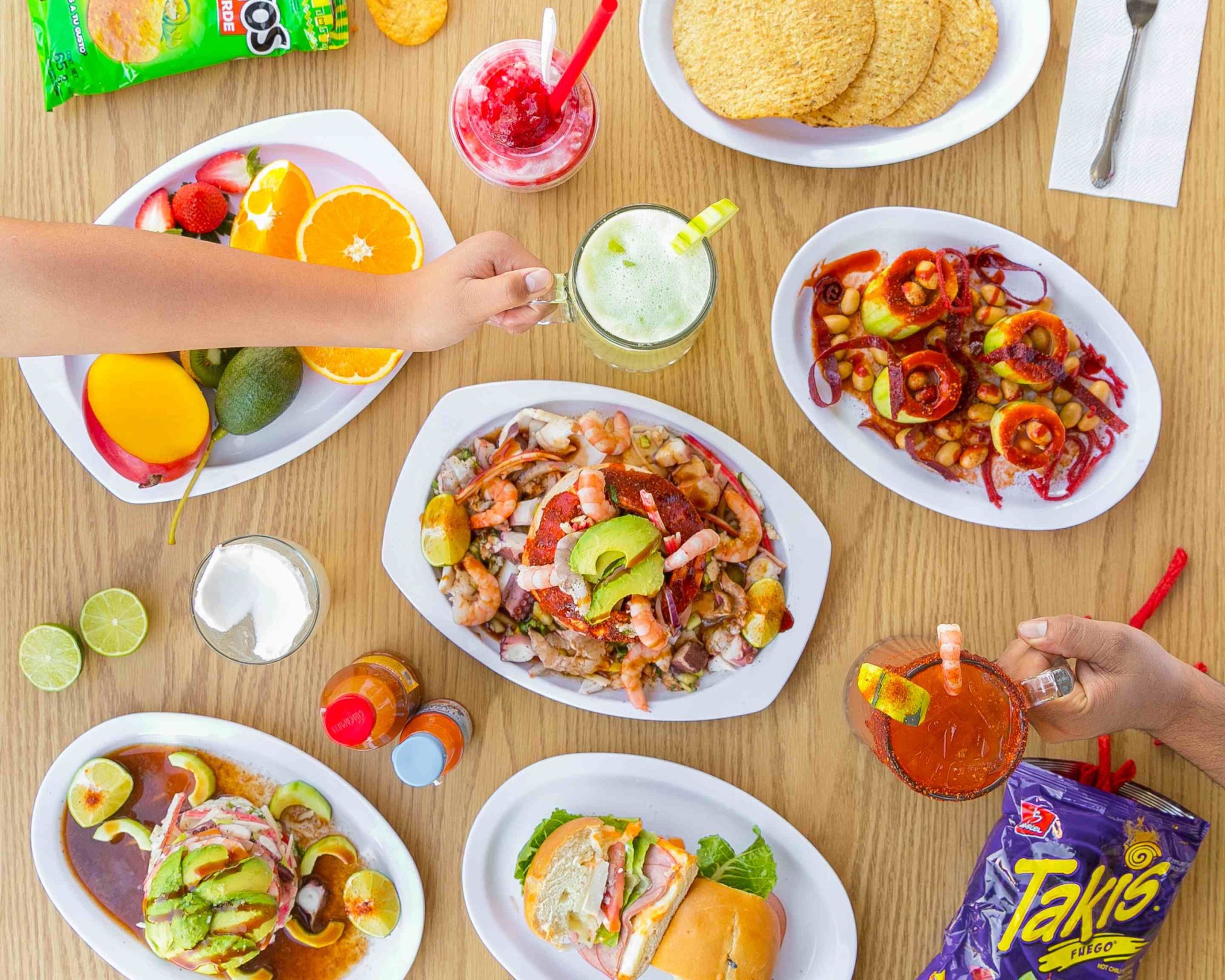 Jugos Y Tortas La Tropicana