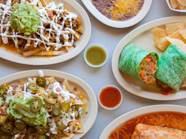 Los Guzman Mexican Food (Manchester Blvd)