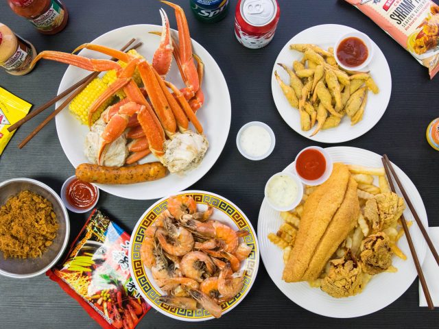 Bubba Gump Shrimp Co (321 W Katella Ave. Ste 101)