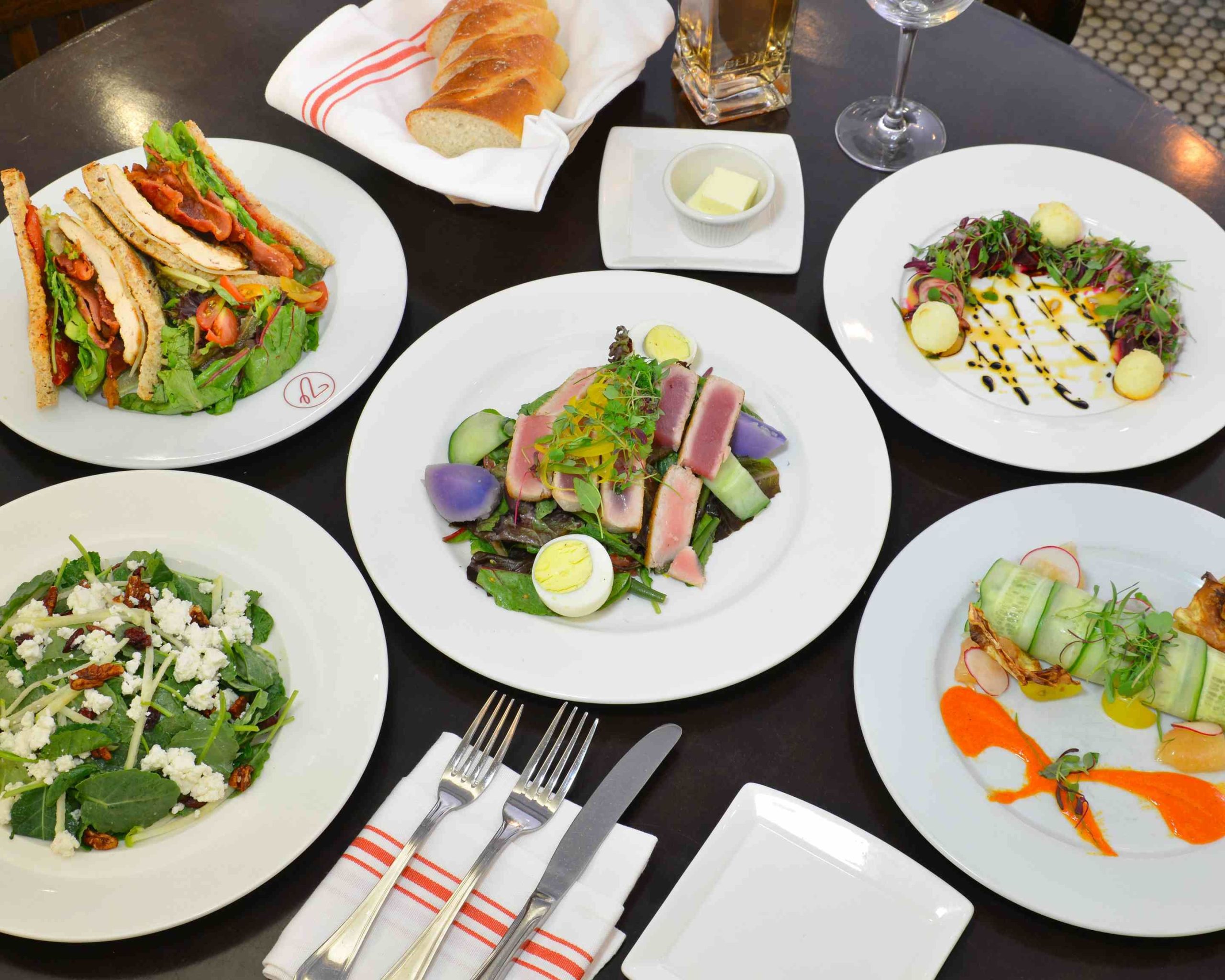 Bistro Versailles & Patisserie