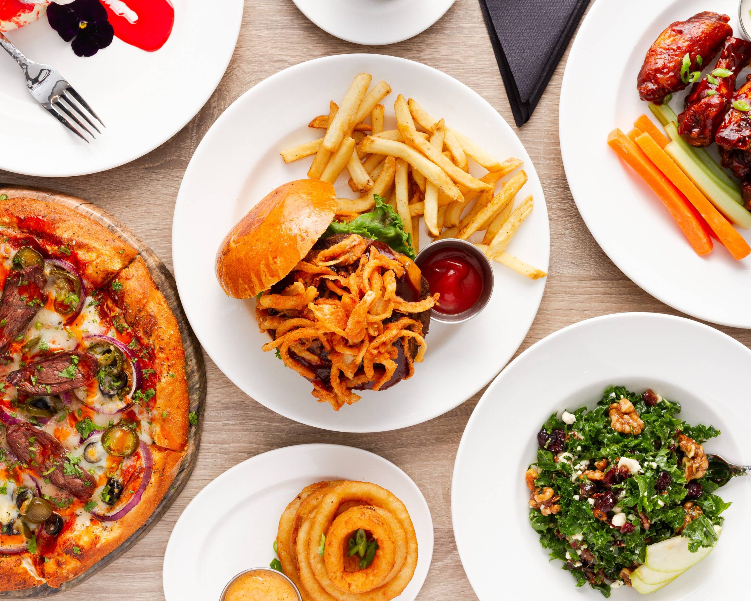 Bunzzz Sports Bar & Grill