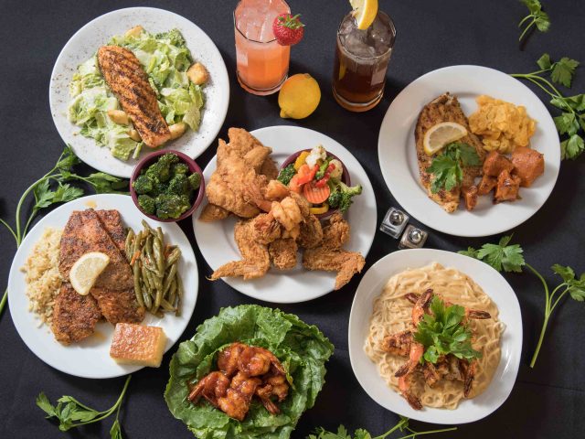 Shark's Fish & Chicken (2560 Garfield)