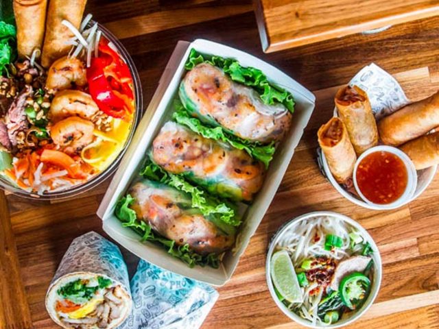 Roll Play Grill (Arlington)