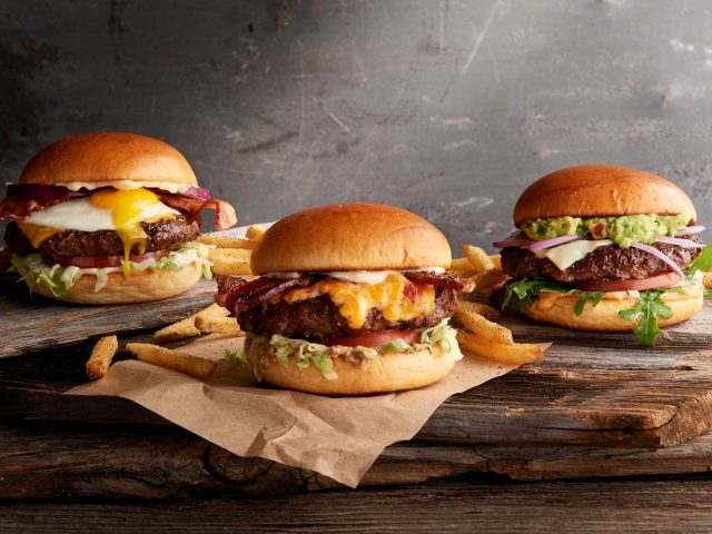 Twin Peaks (8840 E Arapahoe Rd)