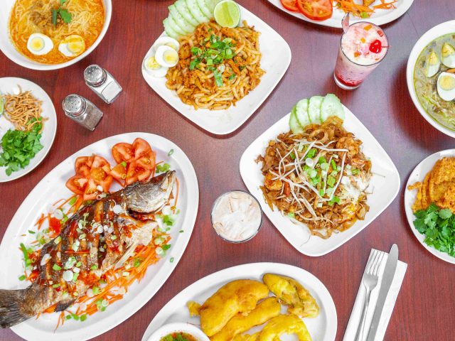 Taw win Burmese and Thai Food