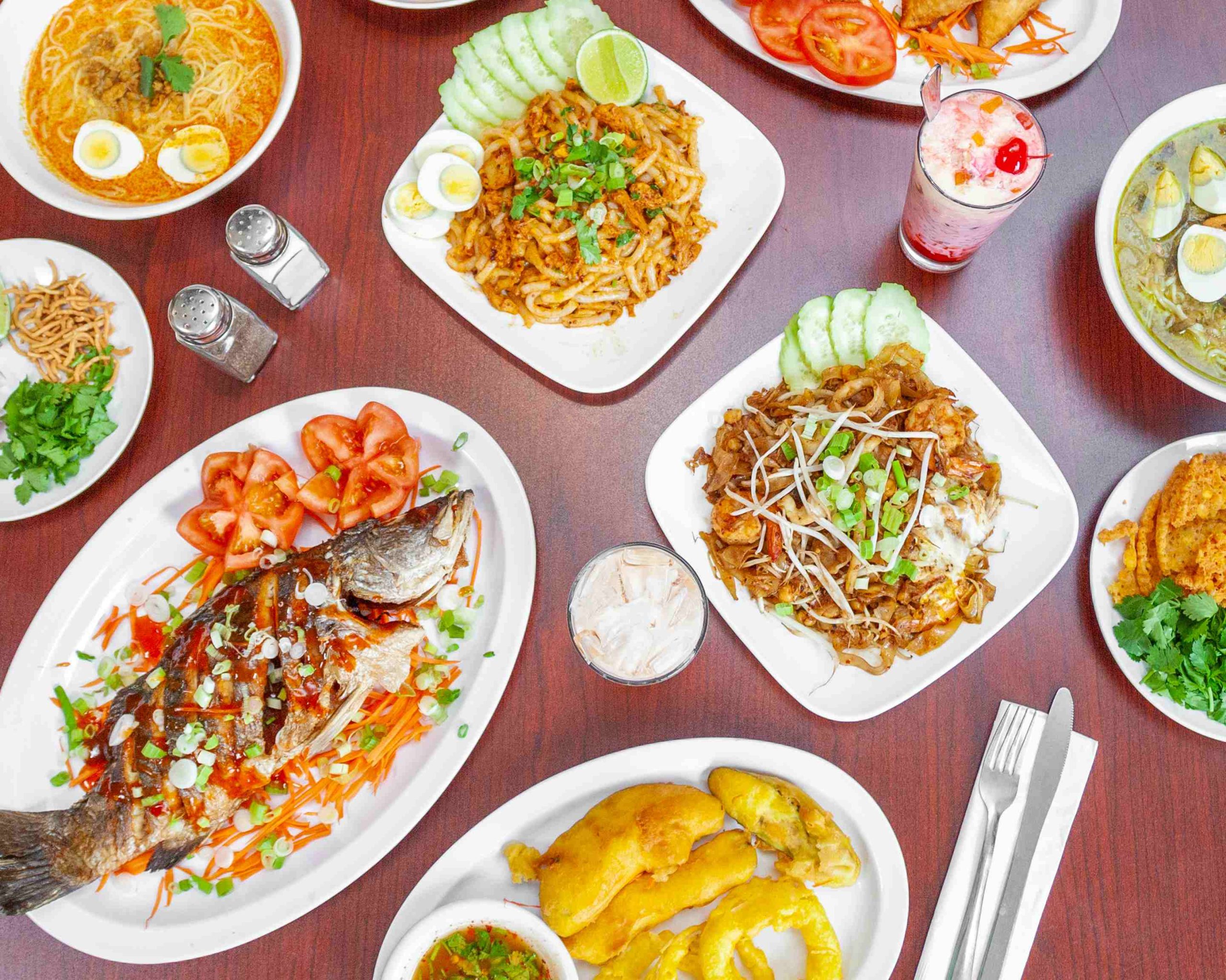 Taw win Burmese and Thai Food
