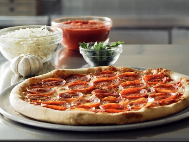 Papa Gino's (537 Lincoln Street)